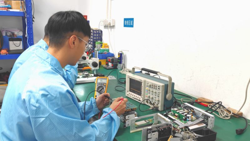 一体化温度变送器热电阻型号：如何选择合适的温度监测解决方案**