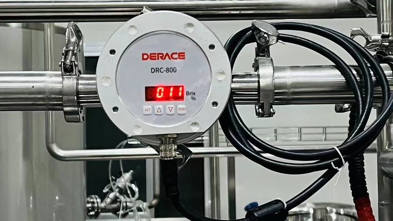防爆仪表材质选择：304不锈钢的适用性与优势**